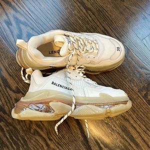 OPEN TO OFFERS Balenciaga Sneakers !! size 38